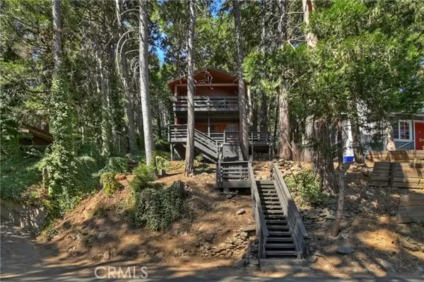 Crestline, CA 92325,23717 Scenic DR