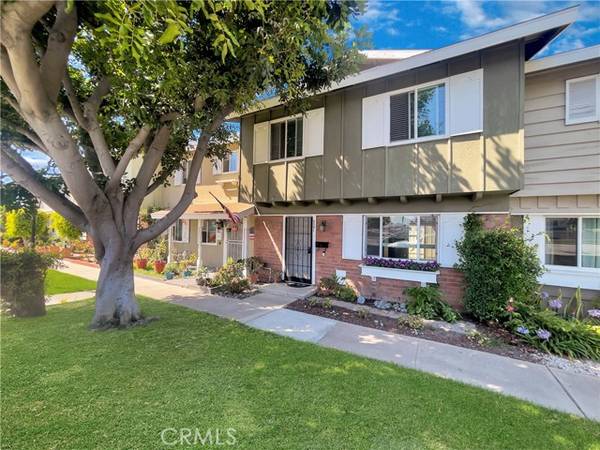 9591 Adams AVE, Huntington Beach, CA 92646