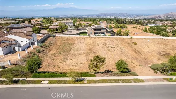 Corona, CA 92881,1283 Via Venezia CIR