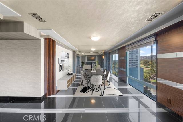 Los Angeles, CA 90024,10336 Wilshire Blvd 703