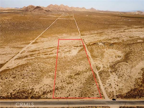 9 Camp Rock RD, Lucerne Valley, CA 92356