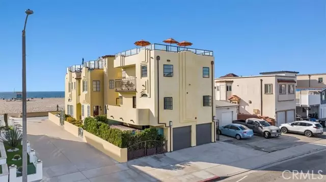 30 The Strand 2, Hermosa Beach, CA 90254