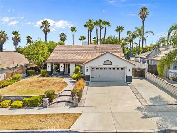 3135 New Hampshire DR, Corona, CA 92881