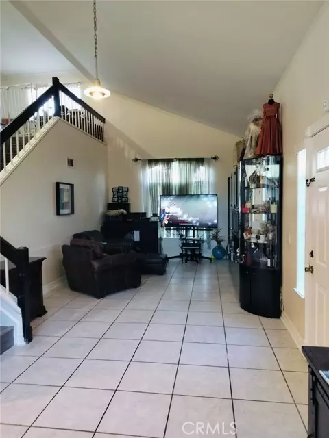 Corona, CA 92879,2118 Tehachapi DR