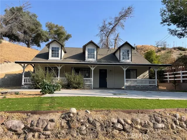 16003 Baker Canyon RD, Canyon Country, CA 91390