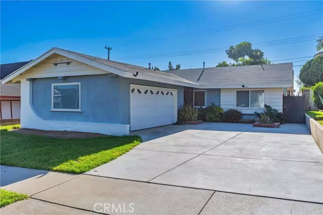 Carson, CA 90746,19233 Broadacres AVE