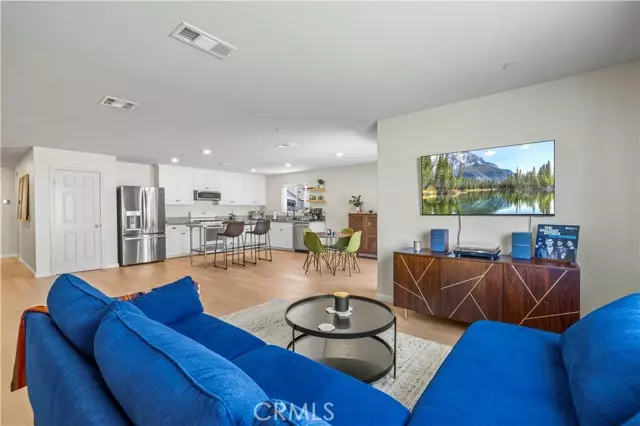 3625 Garnet LN, Lancaster, CA 93535