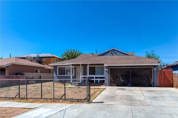 38657 Glenbush AVE, Palmdale, CA 93550