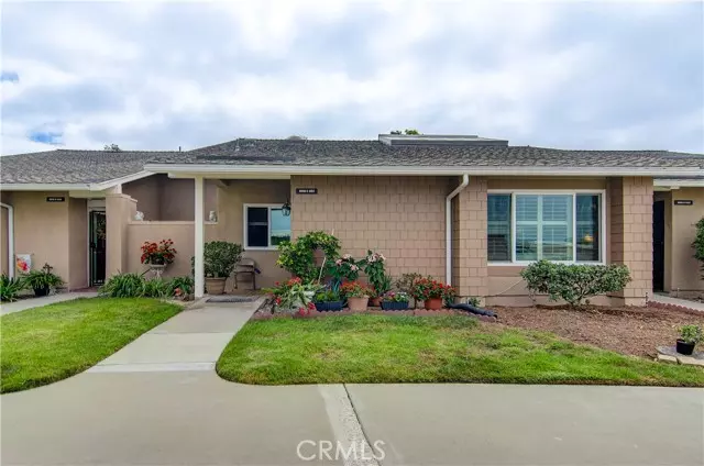 8856 Sutter CIR 522C, Huntington Beach, CA 92646