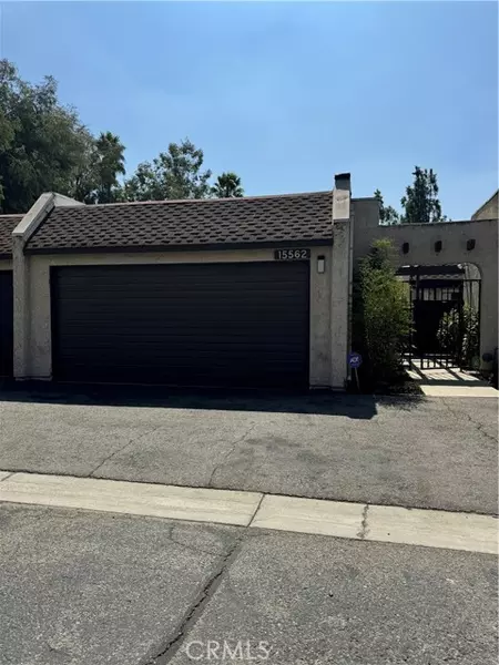 15562 Viewridge LN 47, Granada Hills, CA 91344