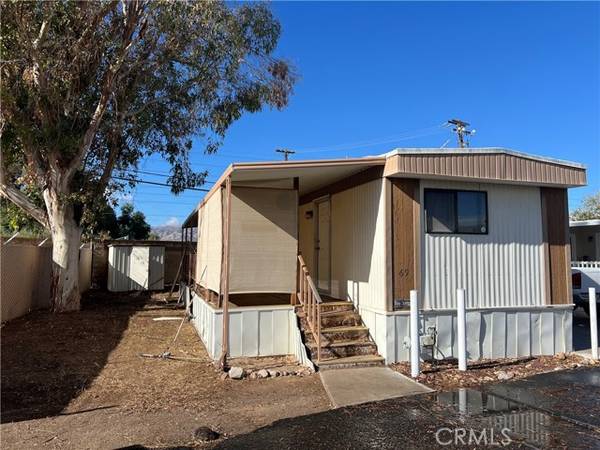 100 Marina Dr #69, Needles, CA 92363