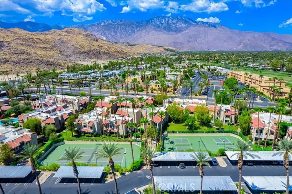 Palm Springs, CA 92264,2700 Lawrence Crossley RD 71