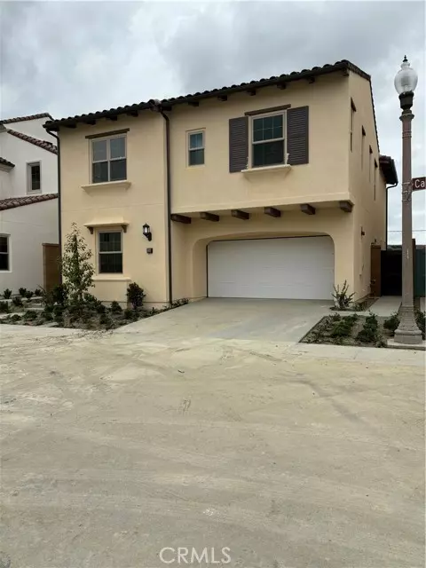 Irvine, CA 92618,250 Canterbury