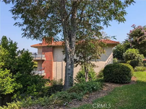 Laguna Woods, CA 92637,3014 Via Buena Vista N