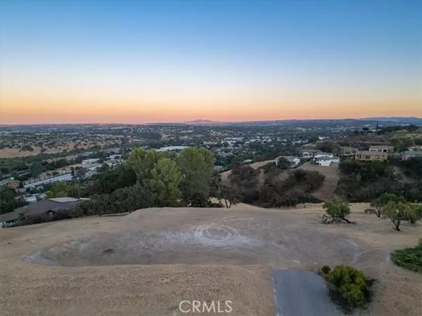 Paso Robles, CA 93446,3630 Lorraine WAY