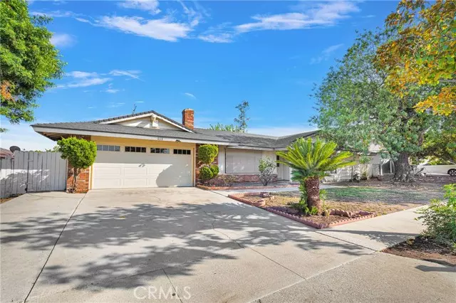 566 Greengate ST, Corona, CA 92879