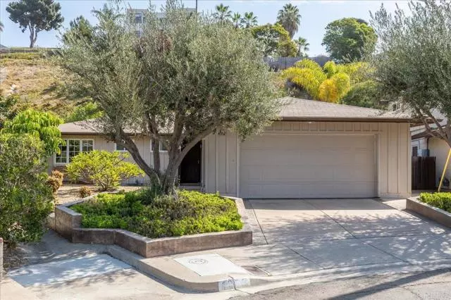 4952 Pola CT, San Diego, CA 92110