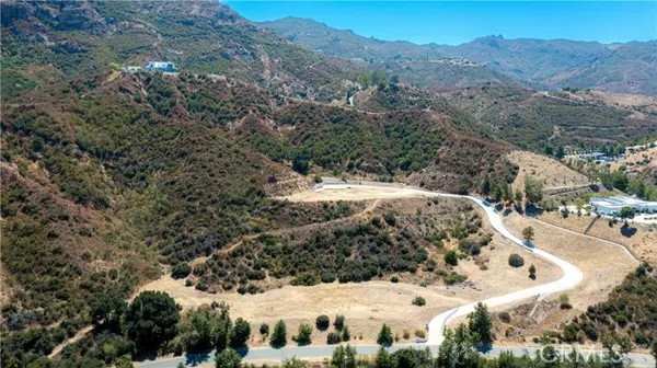 Agoura Hills, CA 91301,31700 Lobo Canyon RD