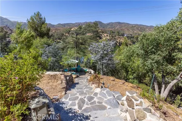 Agoura Hills, CA 91301,2229 Pinecrest RD