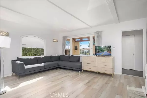 San Clemente, CA 92672,251 Avenida Del Mar C