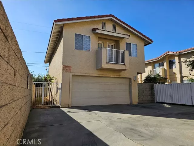 Montebello, CA 90640,327 N 3rd ST B