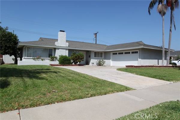 1704 Samar DR, Costa Mesa, CA 92626