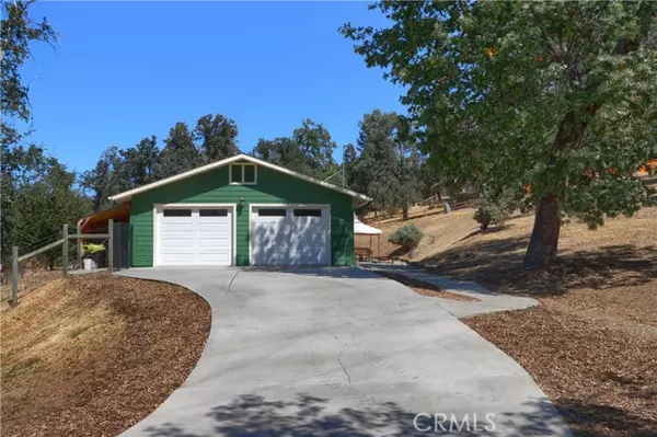 Oakhurst, CA 93644,42842 W Oak LN