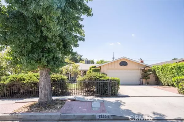 13501 Phillippi AVE, Sylmar, CA 91342