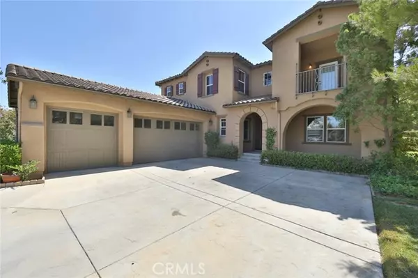 Corona, CA 92883,8815 Soothing CT