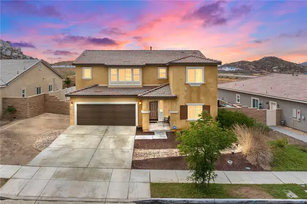 30179 Paloma Ridge LN, Menifee, CA 92585