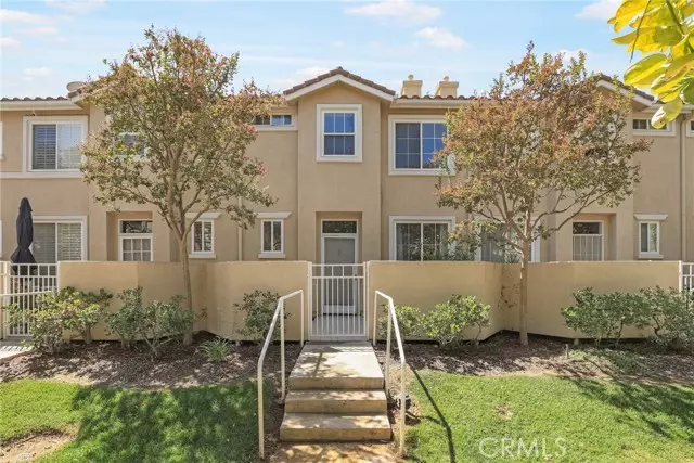 25737 Perlman PL D, Stevenson Ranch, CA 91381