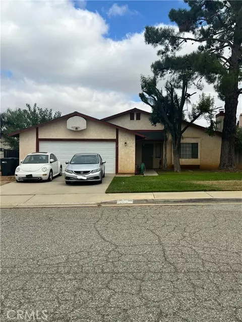 310 W 10th PL, Beaumont, CA 92223