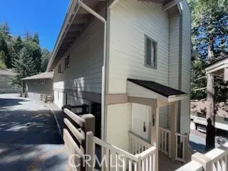 316 Canyon Crest LN, Lake Arrowhead, CA 92352