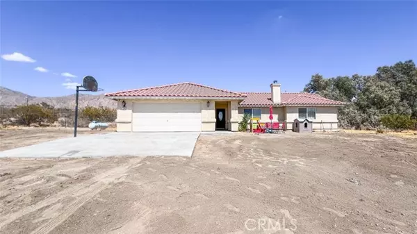 9465 Lanning LN, Morongo Valley, CA 92256