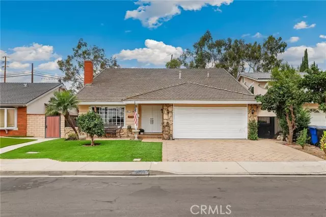 Cypress, CA 90630,9871 Sunny CIR