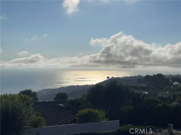 Rancho Palos Verdes, CA 90275,36 Oceanaire DR