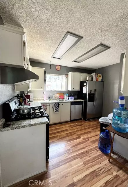 Canyon Country, CA 91351,18540 Soledad Canyon RD 69