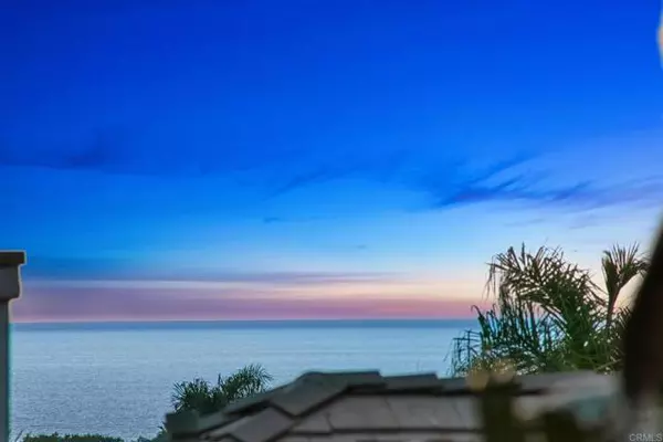 Carlsbad, CA 92011,6557 Coneflower DR