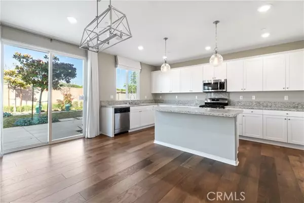 Calimesa, CA 92320,1008 Violet CT