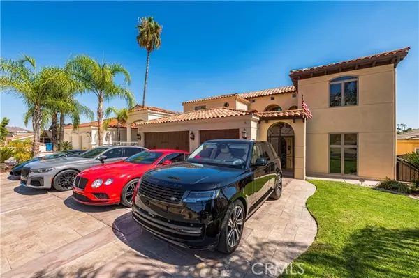 22166 W San Joaquin DR, Canyon Lake, CA 92587