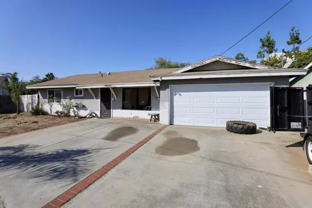 Escondido, CA 92026,1025 Joshua ST