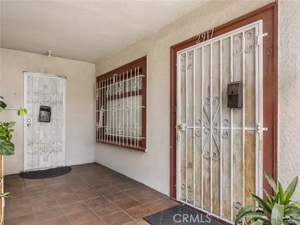 Los Angeles, CA 90007,2917 Kenwood AVE