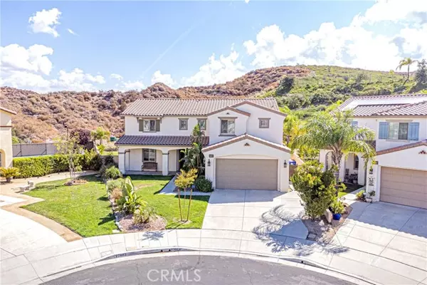 Canyon Country, CA 91387,27480 English Ivy LN