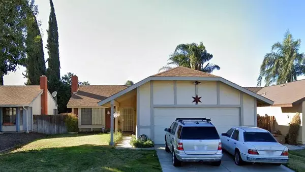 827 Plumwood ST, Colton, CA 92324