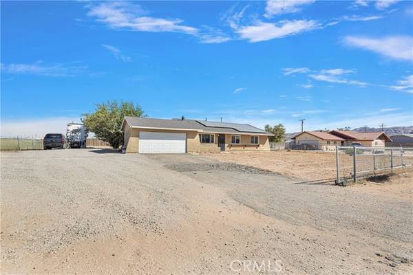 21710 Soboba RD, Apple Valley, CA 92307