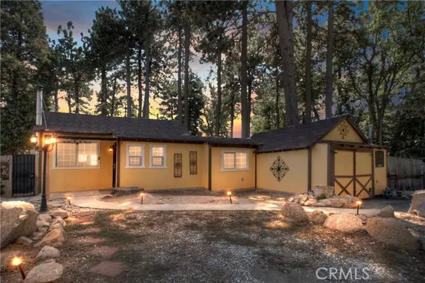 Crestline, CA 92325,25031 Sunset DR