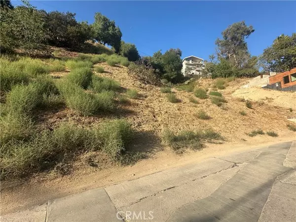 540 Rustic DR, Los Angeles, CA 90065