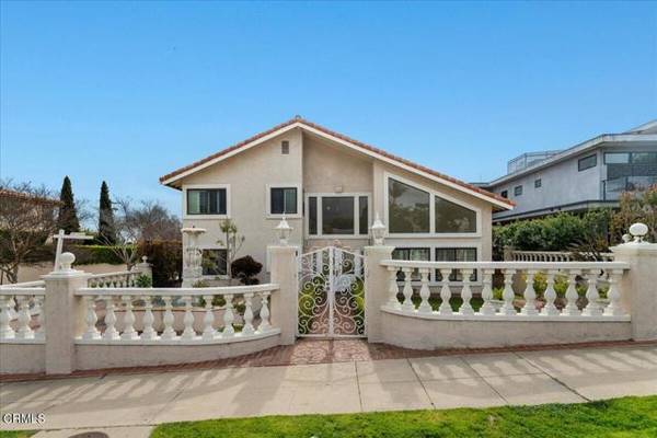 2222 Pier AVE, Santa Monica, CA 90405