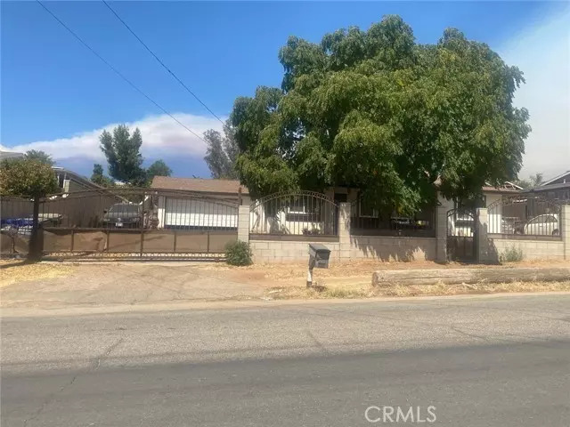 9451 53rd ST, Jurupa Valley, CA 92509