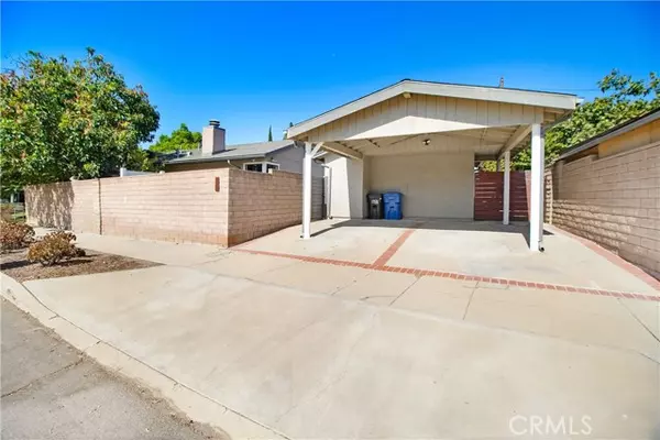 Granada Hills, CA 91344,17131 17129 Donmetz ST